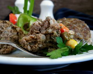 Тефтели с овощами в сливках