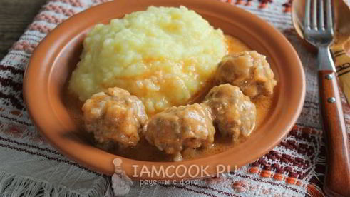 тефтели с рисом с подливкой в мультиварке