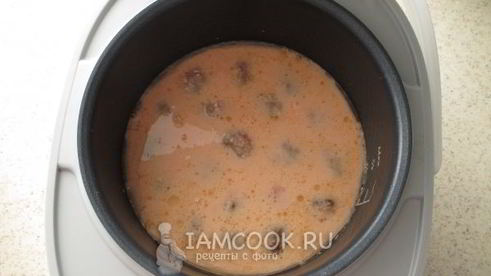 тефтели с рисом с подливкой в мультиварке
