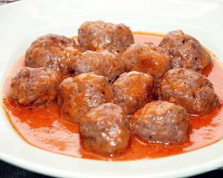 Тефтели с соусом