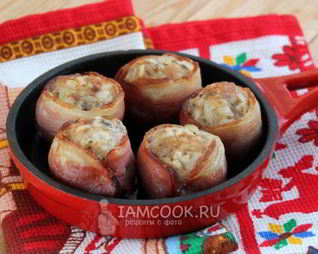 Тефтели в духовке в беконе