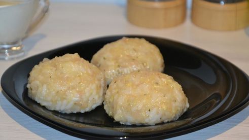 тефтели в сметанно-томатном соусе в мультиварке