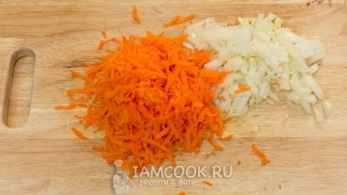 томатно-сметанная подлива для тефтелей с овощами