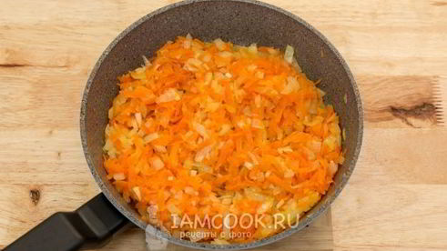 томатно-сметанная подлива для тефтелей с овощами