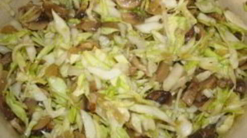 вареники с капустой и грибами