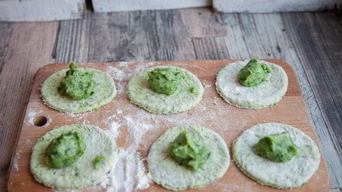 вареники с картофелем и шпинатом