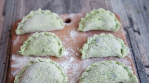 вареники с картофелем и шпинатом