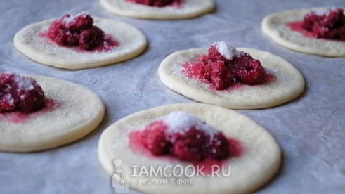 вареники с малиной