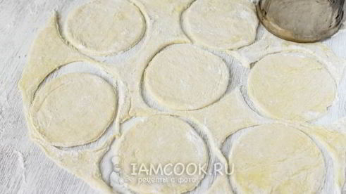 вареники с творогом и зеленым луком