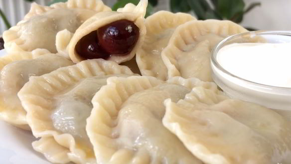 Рецепт Вареников с вишнями
