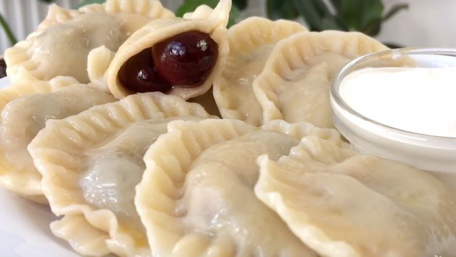 Рецепт вареников с вишнями