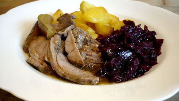 Рецепт Жаркого из барашка с грушами и петрушкой