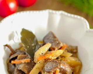 Жаркое из говядины с грибами