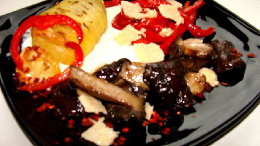 Рецепт жаркого из грибов с паприкой и сыром джюгас