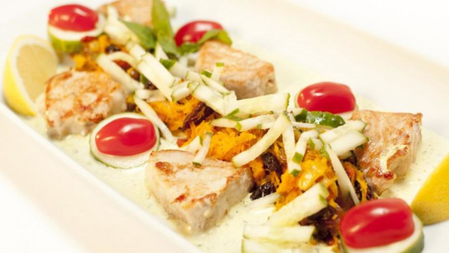 Рецепт жаркого из индейки с изюмом