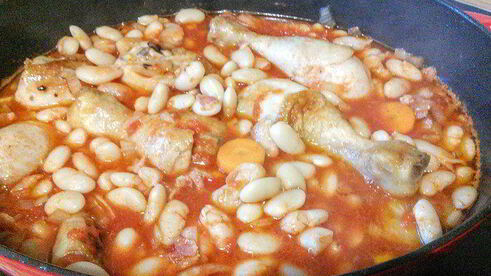 жаркое из курицы с фасолью