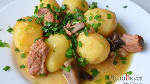 жаркое по-домашнему с мясом и грибами