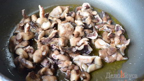 жаркое по-домашнему с мясом и грибами