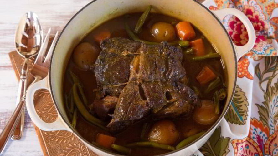 Рецепт жаркого с говядиной, картофелем и фасолью