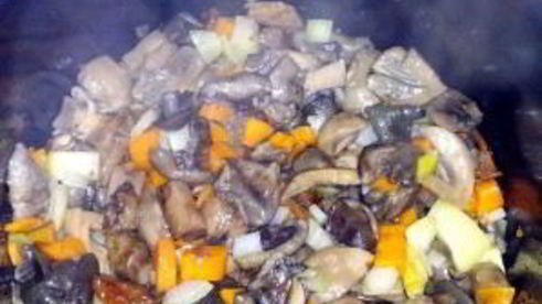 жаркое с грибами в мультиварке