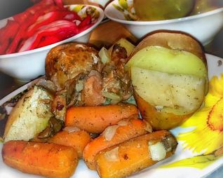 Жаркое с индюшкой и маслятами