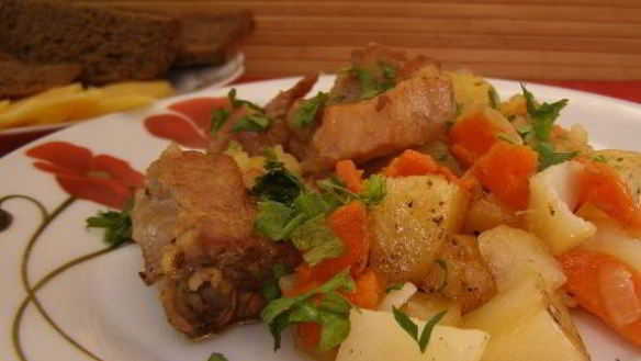 Рецепт Жаркого со свиными ребрышками