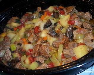 Жаркое в чугунке в духовке