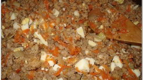 картофельные зразы и лепешки с одной начинкой