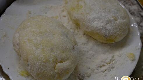 картофельные зразы с мясом и сыром