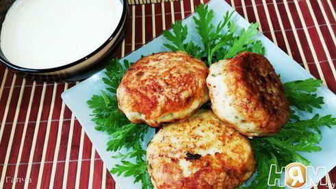 куриные зразы с сухофруктами и апельсиновым соусом