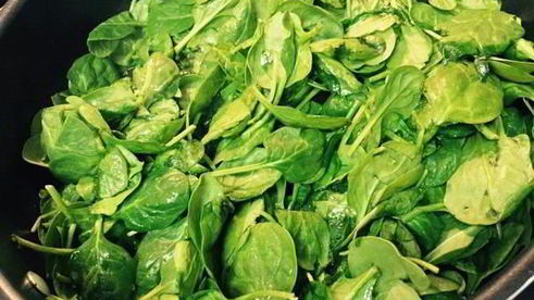 куриные зразы со шпинатом и яйцом