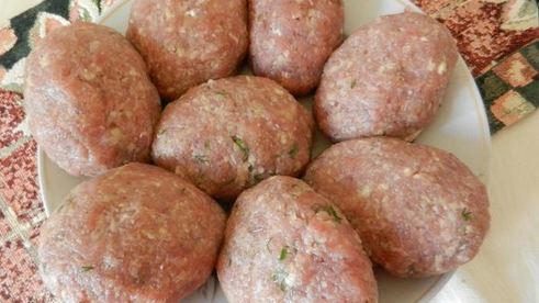 зразы из индейки с сыром гауда и укропом