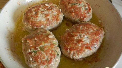 зразы из индейки с сыром гауда и укропом