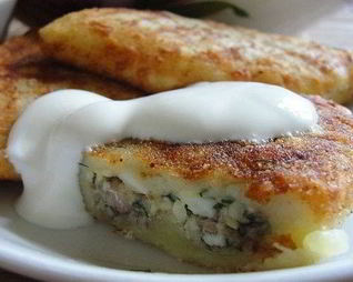 Зразы из картофеля с луком и яйцом