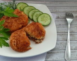 Зразы картофельные с фаршем