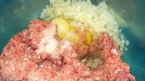 зразы с яйцом и луком