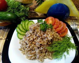 Гречка с фаршем в мультиварке