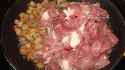 гречка со свининой в махотке