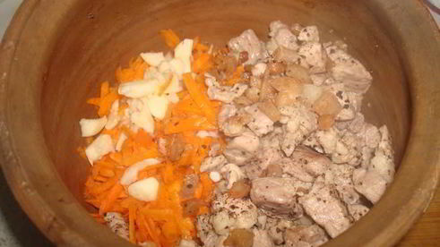 гречка со свининой в махотке