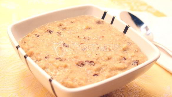 Рецепт Каши рисовой с бананом и черносливом