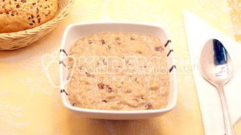 каша рисовая с бананом и черносливом