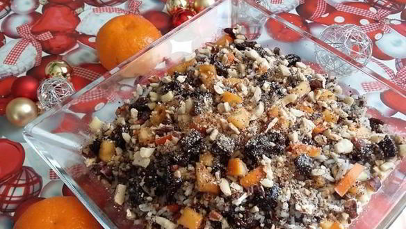 Рецепт Кутьи с рисом, маком, черносливом и курагой