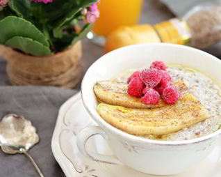 Многозерновая каша с запеченным бананом