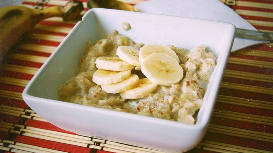 Рецепт овсяной каши с бананом