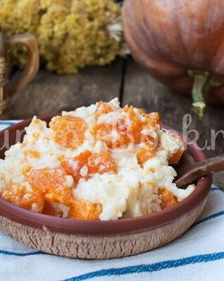 Рисовая каша с тыквой в мультиварке