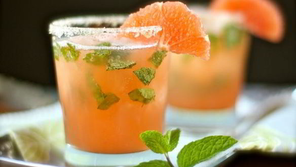 Рецепт Быстрого грейпфрутово-мятный коктейль