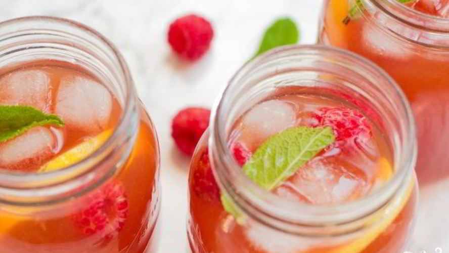 Рецепт чая с малиной и мелиссой