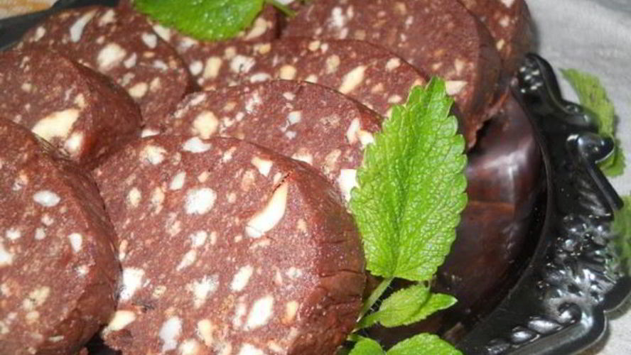 Рецепт вкусной чайной колбаски иза печений