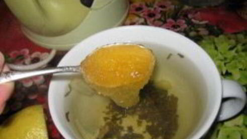 зеленый чай с медом