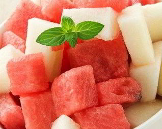 Дыня и арбуз в лаймовом сиропе